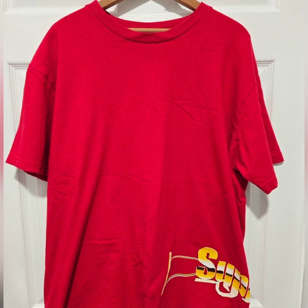 Supreme SS 17 golden gun t shirt size XL